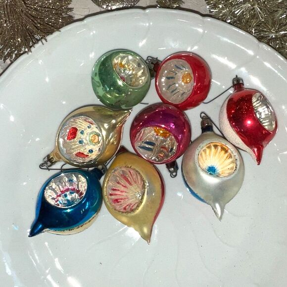 made in Poland\ Other - 8 beautiful indented vintage Christmas balls made in Poland tear drops & balls